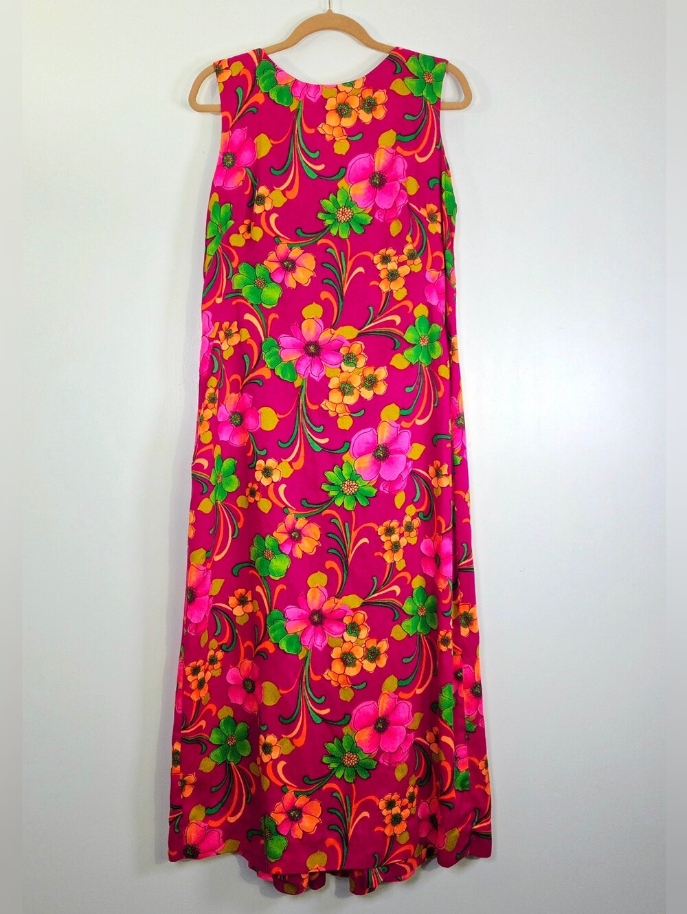VINTAGE 60's KAMEHAMEHA HAWAII BARKCLOTH NEON FLORAL MAXI DRESS.
